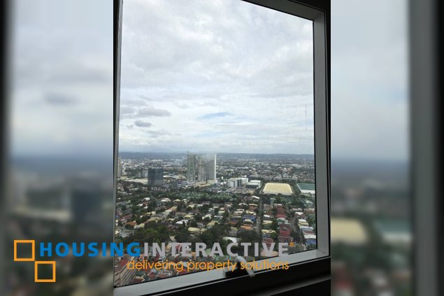 1br unit with parking for sale in maven at capitol commons