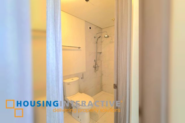 1br unit with parking for sale in maven at capitol commons