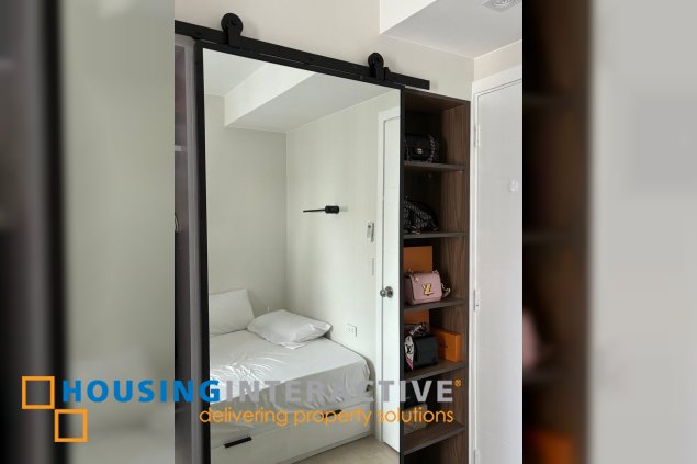 fully furnished 1br unit with parking for sale in acqua private residences