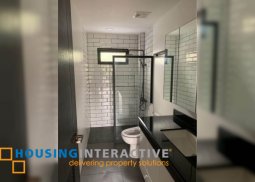a luxurious 3-bedroom apartment in the heart of taguig city