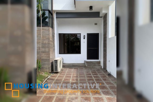 a luxurious 3-bedroom apartment in the heart of taguig city