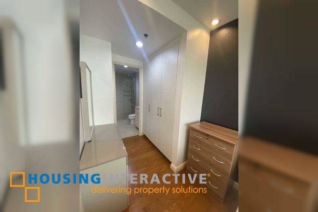 a luxurious 2-bedroom apartment in the heart of rockwell, makati city