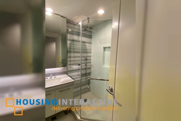 fully furnished 2br unit with parking for lease in proscenium residences