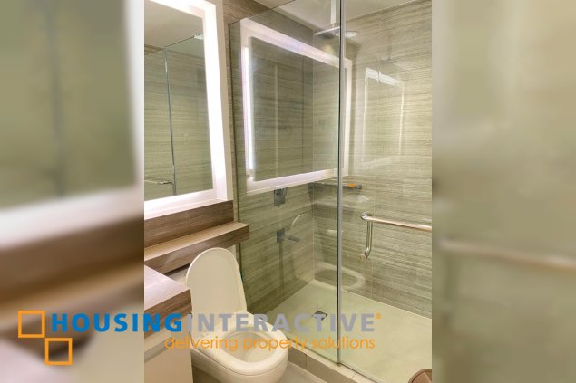fully furnished 2br unit with parking for lease in proscenium residences