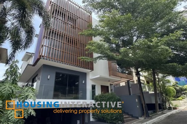 5br house for lease in mckinley hill village