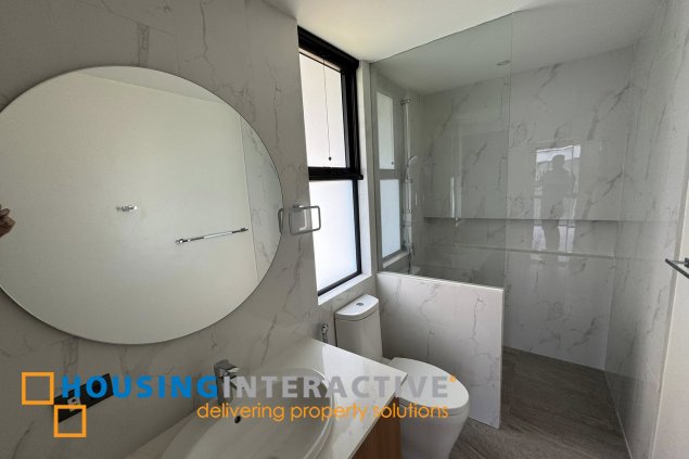 mckinley west brand new 5br + den house |  lease