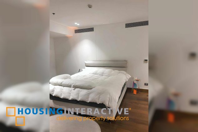 fully furnished 3br unit with parking for lease in two roxas triangle