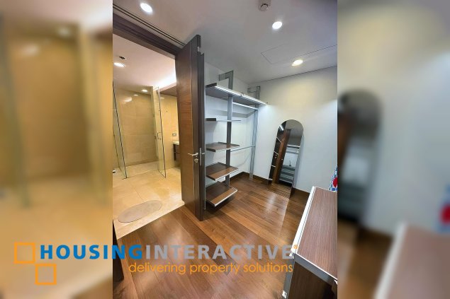 fully furnished 3br unit with parking for lease in two roxas triangle