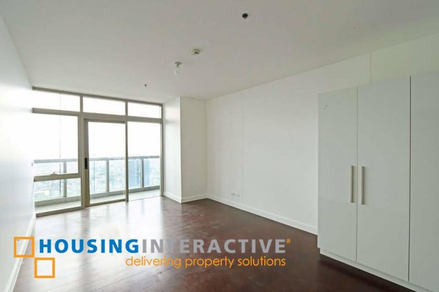 brand new 4br east gallery place for rent and sale