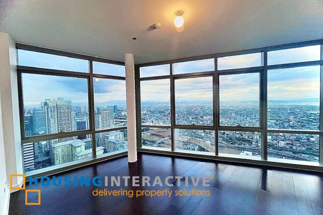 3br unit for sale in east gallery place