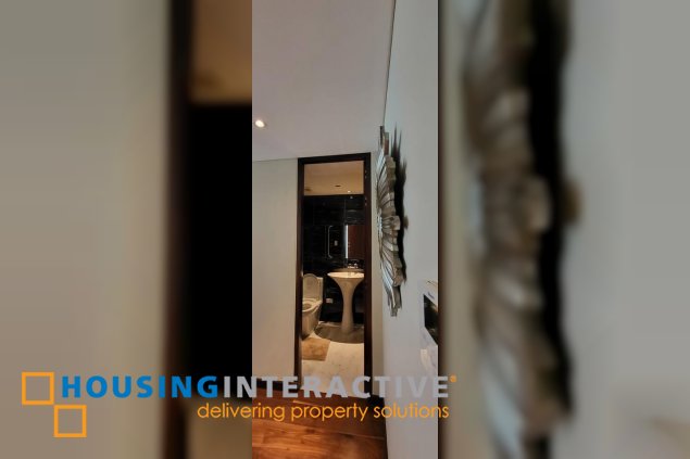 1br penthouse unit with parking for lease in poblacion, makati