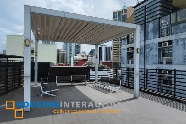 1br penthouse unit with parking for lease in poblacion, makati