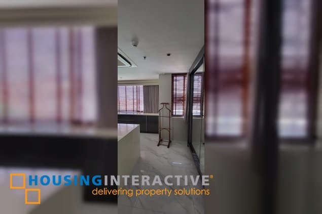 1br penthouse unit with parking for lease in poblacion, makati
