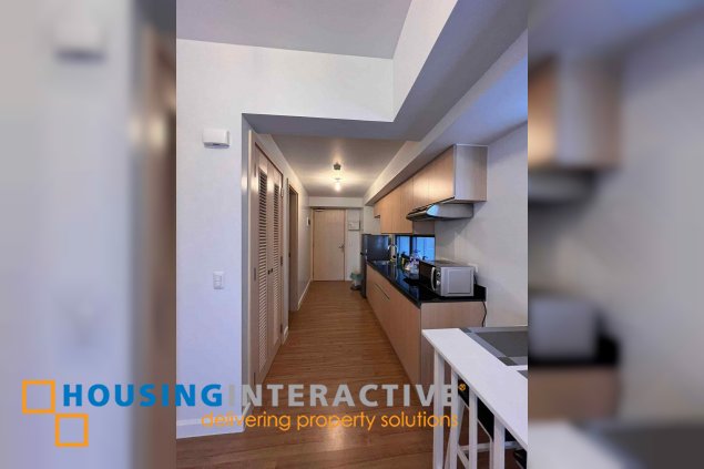 furnished studio unit for lease in high park vertis north
