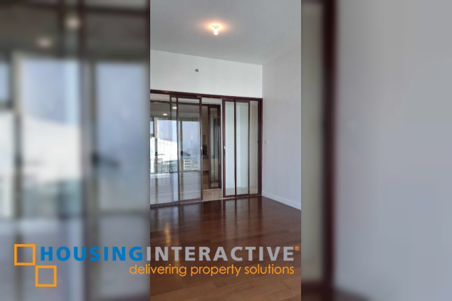 for sale 4br corner unit in grand hyatt residences