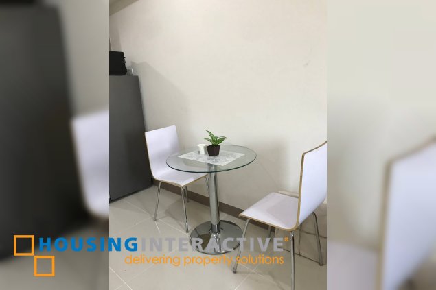 fully furnished 1br unit for lease in coast residences
