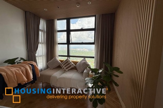 fully furnished 3br unit with parking for rent in garden towers