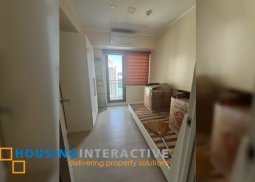 semi-furnished 2br unit for sale in acqua private residences