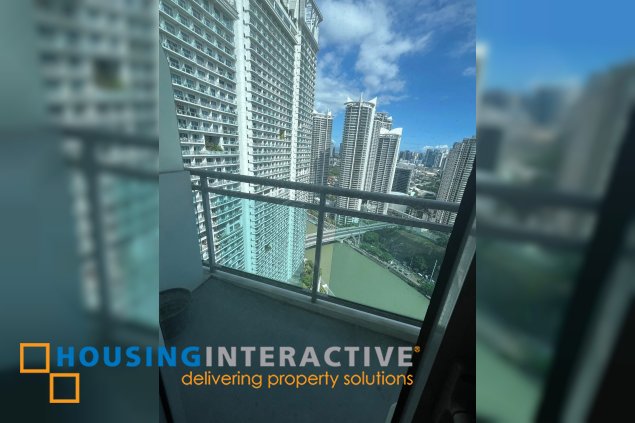 semi-furnished 2br unit for sale in acqua private residences