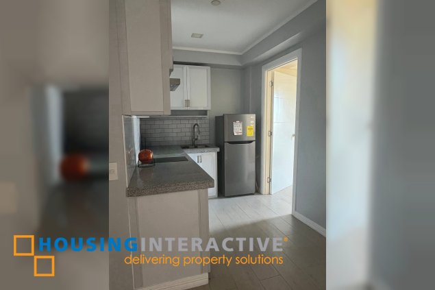 semi-furnished 2br unit for sale in acqua private residences