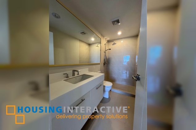 semi-furnished 2br unit with parking for lease in the arton by rockwell
