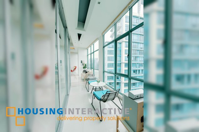 fully furnished 3br penthouse unit with parking for sale in bellagio one