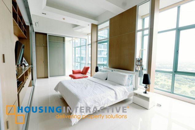 fully furnished 3br penthouse unit with parking for sale in bellagio one