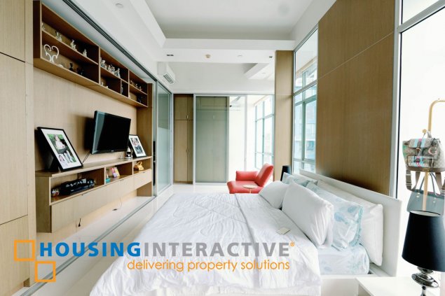 fully furnished 3br penthouse unit with parking for sale in bellagio one