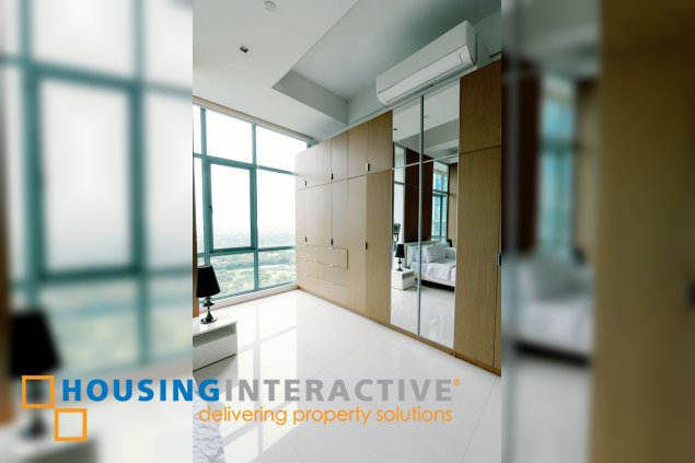 fully furnished 3br penthouse unit with parking for sale in bellagio one