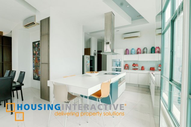 fully furnished 3br penthouse unit with parking for sale in bellagio one