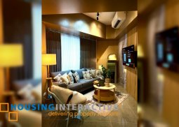 condominium for rent in uptown arts residences