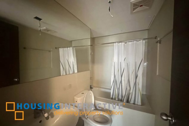 semi-furnished 3br unit with parking for lease in bonifacio ridge