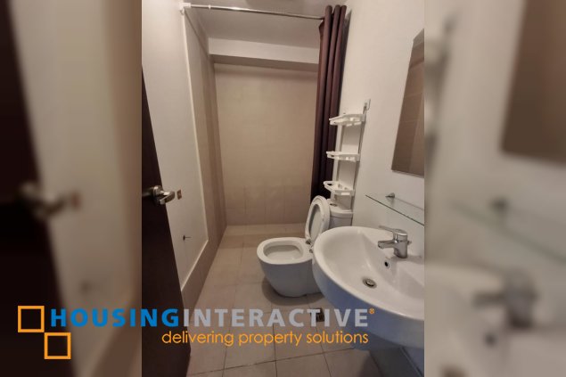 fully furnished 2br unit with parking for lease in the lerato