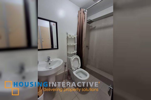 fully furnished 2br unit with parking for lease in the lerato