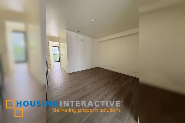 2-storey 4br townhouse for sale in mandaluyong