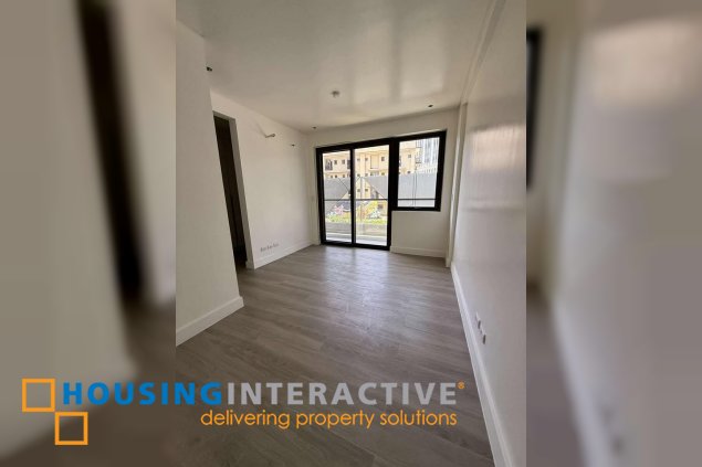 2-storey 4br townhouse for sale in mandaluyong