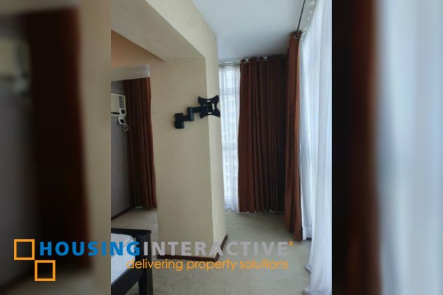 furnished 2br unit with parking for rent in two serendra