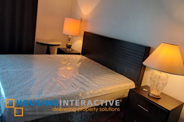fully furnished 2br unit with parking for lease in the residences at greenbelt