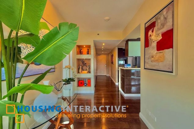 fully furnished 2br unit with parking for lease in one rockwell