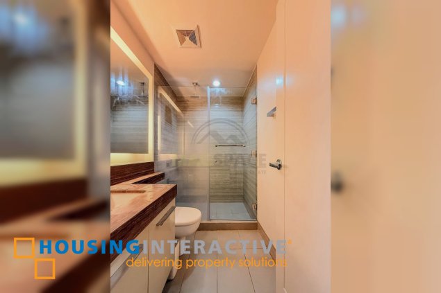 fully furnished 1br unit with parking for lease in proscenum residences