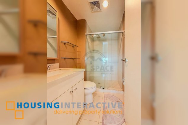 fully furnished 2br unit with parking for lease in one rockwell