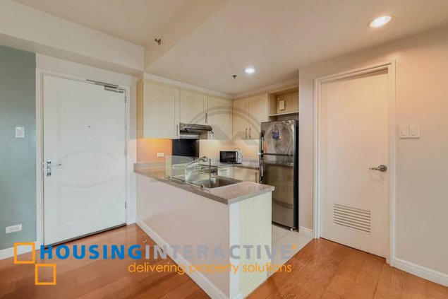 fully furnished 2br unit with parking for lease in one rockwell