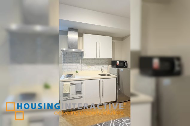 fully furnished 1br unit with parking for lease in acqua private residences