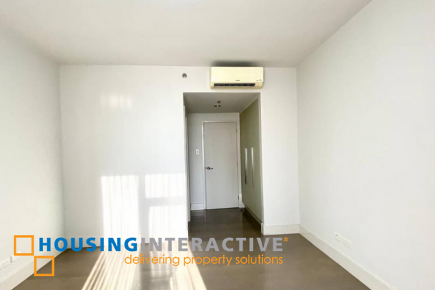 semi-furnished 2br unit with parking for lease in proscenium at rockwell