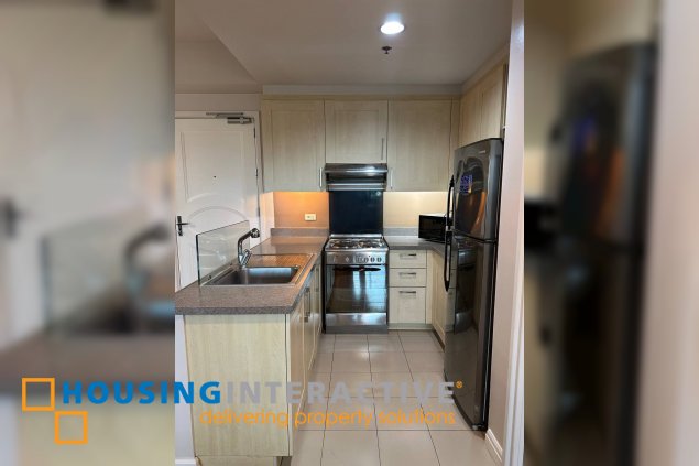 fully furnished 2br unit with parking for lease in one rockwell