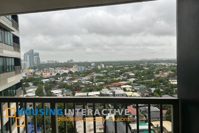fully furnished 2br unit with parking for lease in one rockwell