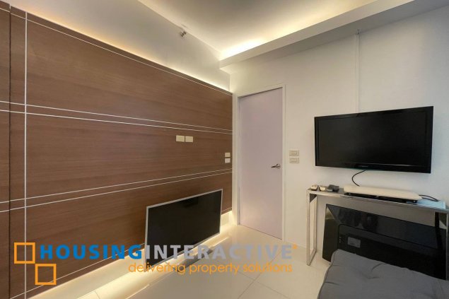 fully furnished 2br unit with balcony for sale/lease in joya lofts and towers