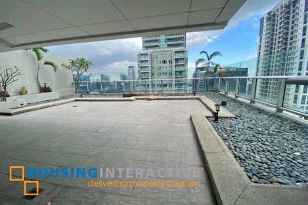 semi-furnished 3br unit with balcony and parking for lease in one serendra