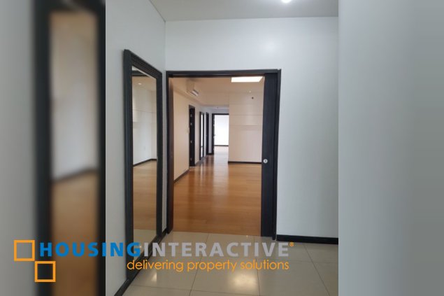 semi-furnished 3br unit with balcony and parking for lease in one serendra