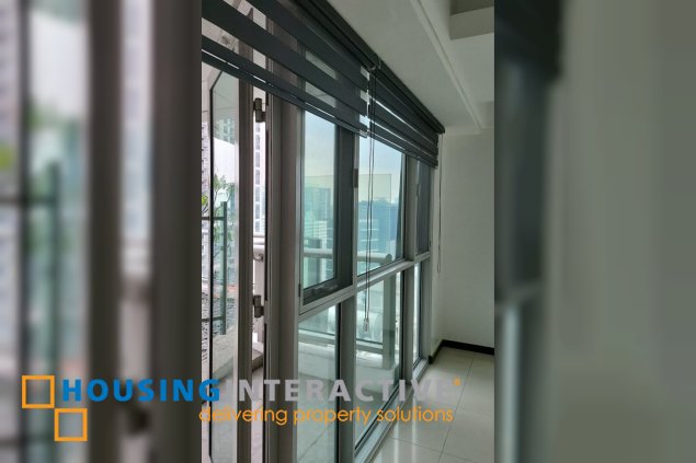 semi-furnished 3br unit with balcony and parking for lease in one serendra